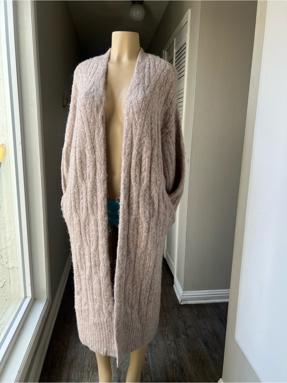Express Long Open-Front Cable Knit Cardigan - Blush